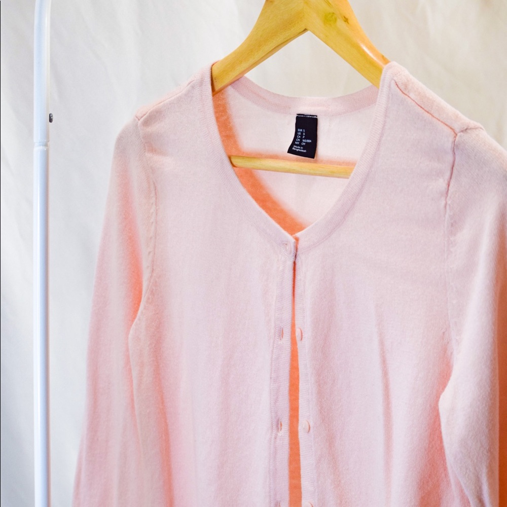 Pink Cardigan, button-down (Unbranded) - Picture 4 of 4